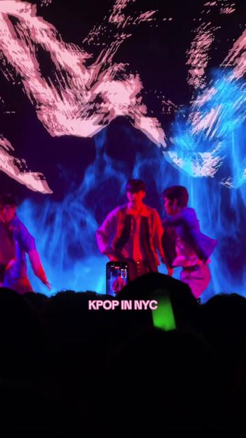 @KPOP IN NYC (DLE) 💖