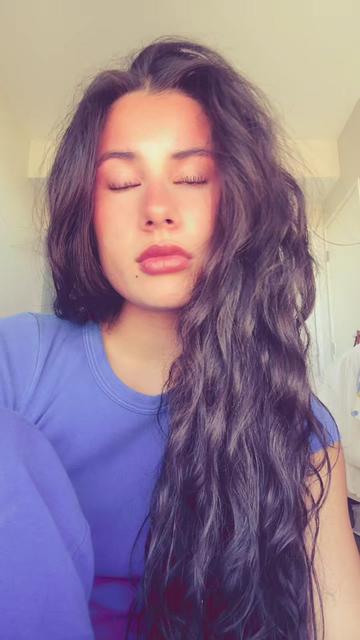 @myakruzel