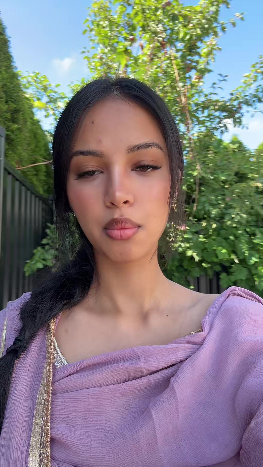 @🦢