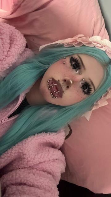 @kissym0lly