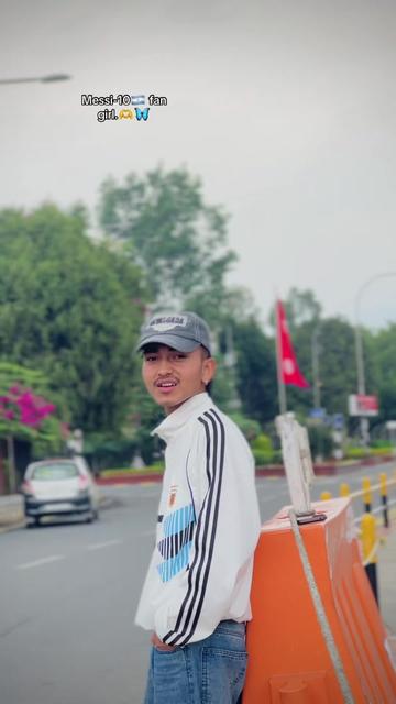 @Surya Balayar..!!