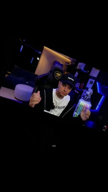 @Lilice🇫🇷
