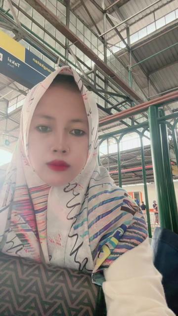 @NuruL