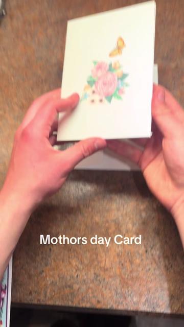 @FindsWithJ