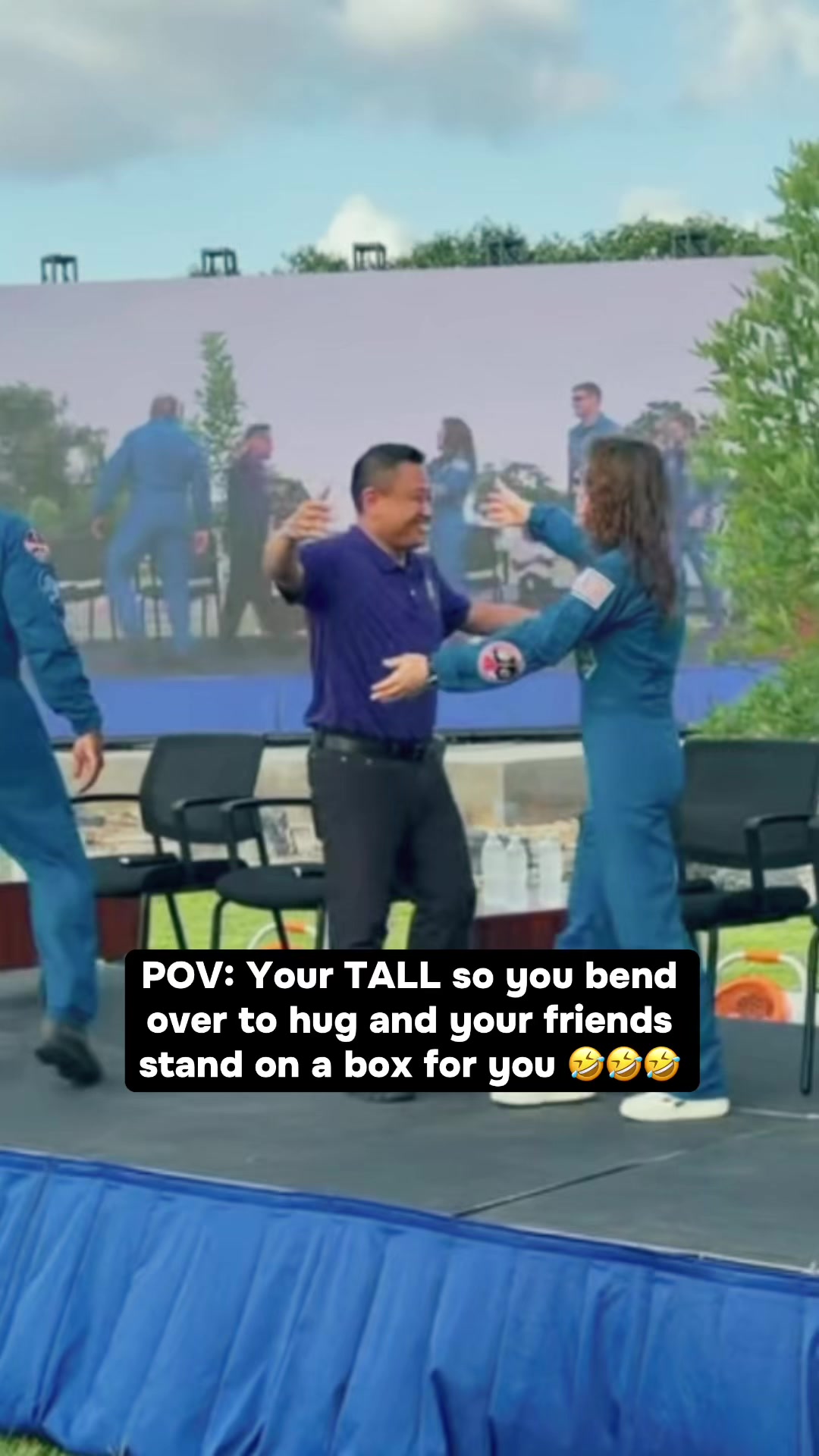 @MomMeeeh