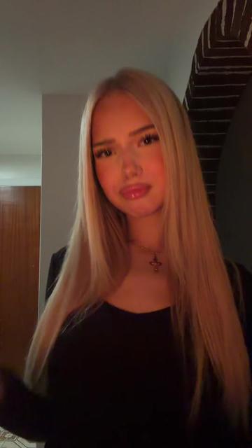 @𝒟𝓊𝓂𝒾𝓉𝓇𝒾𝓉𝒶🤍
