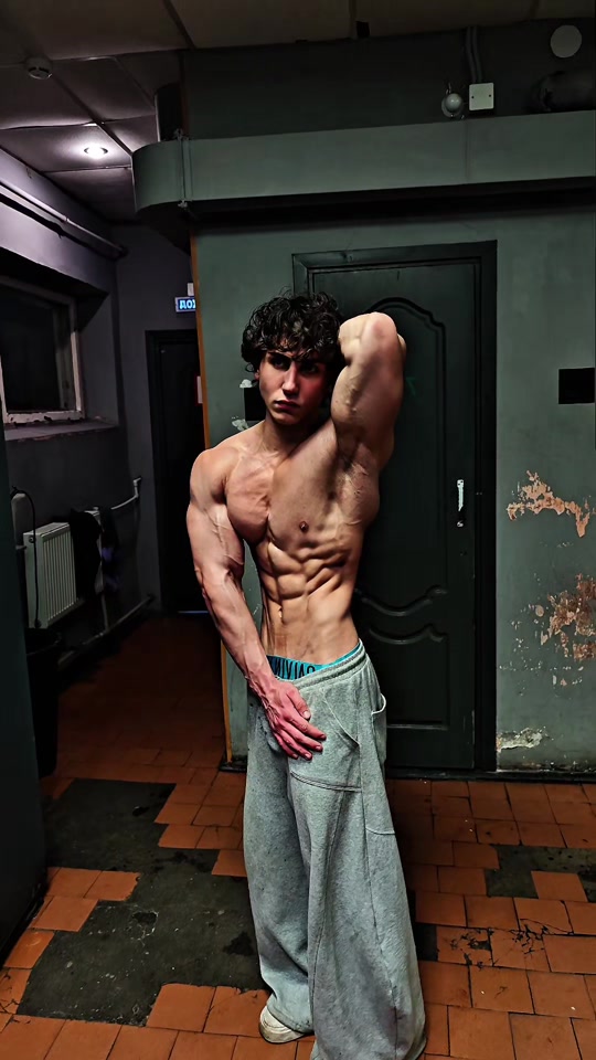 @Chopper.gym