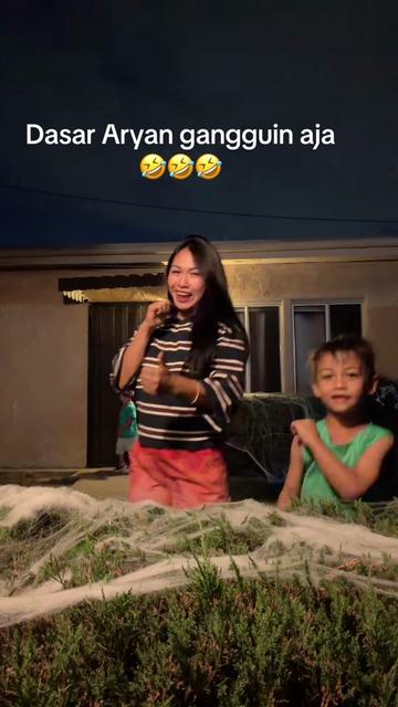 @Nika Yuni 🌹
