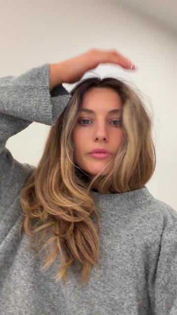 @sixgirlswithnojob