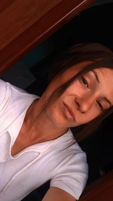 @🤎csak egy csaj🤎