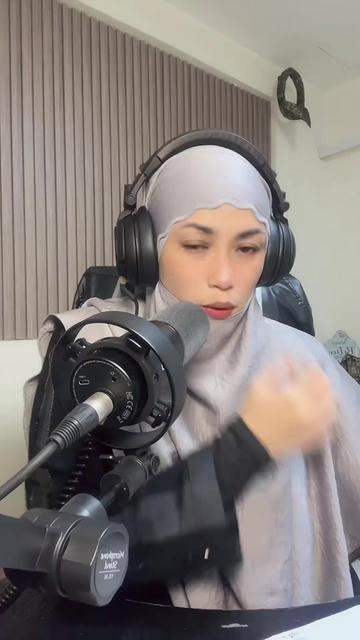 @ezlynnariffin