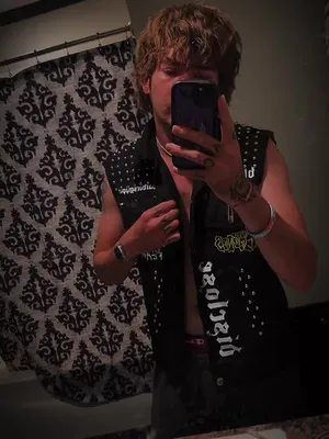 @PopWrld666