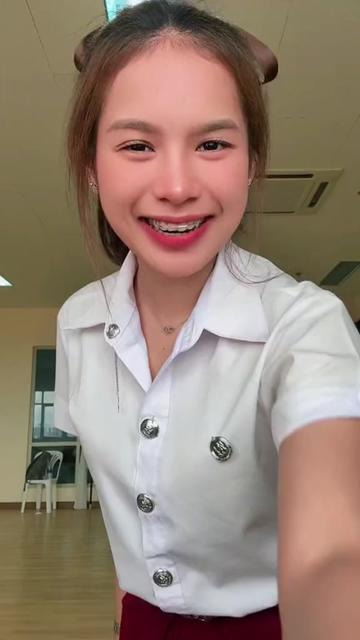 @fangfangg