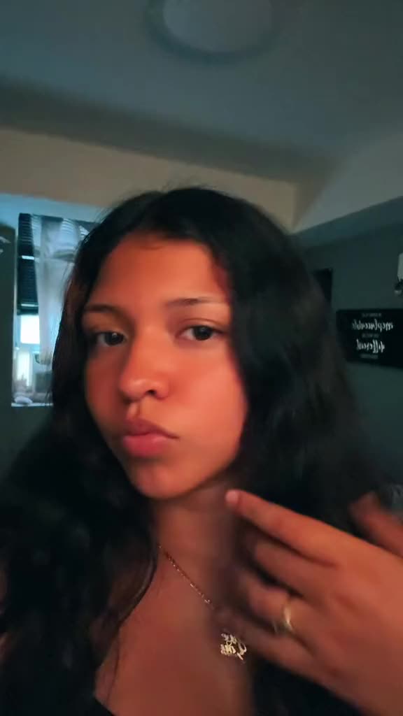 @kimmycutecumber