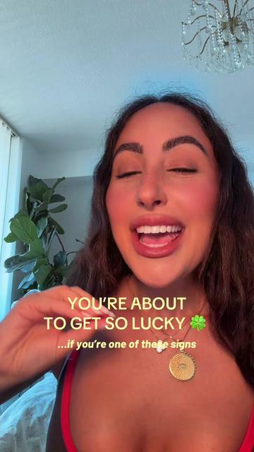 @Camila Regina 🐝
