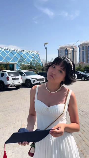 @zhibekek