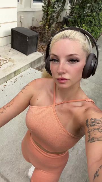@Kat 😋