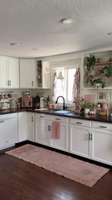 @rhonda | cozy home