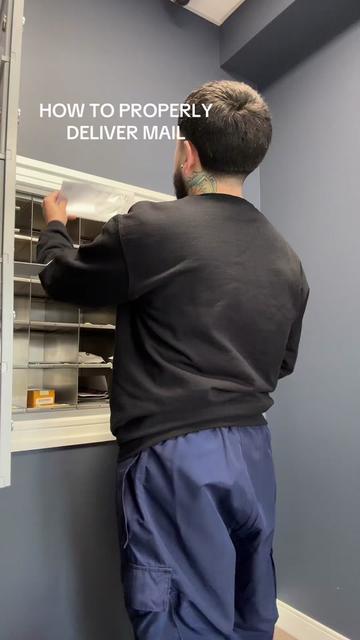 @SmoovytheMailman