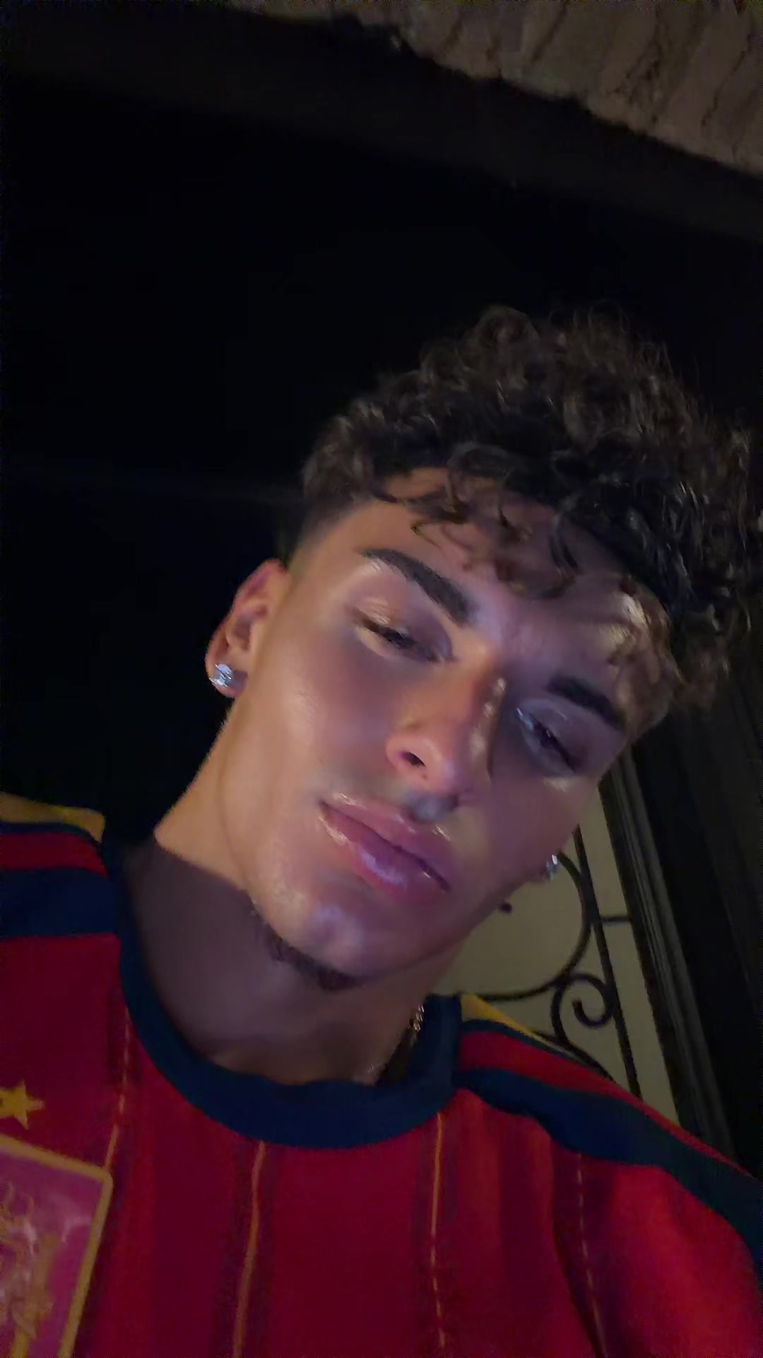 @chris.nikoo