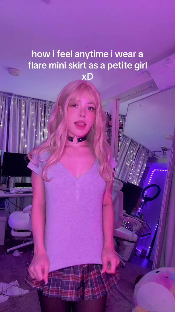 @dollblush