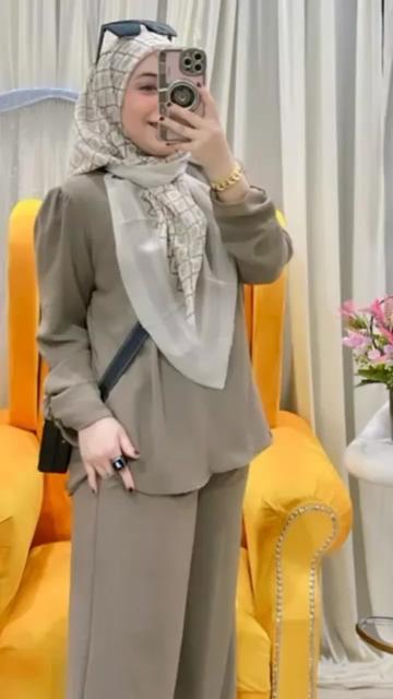 @Mak Leha Cantik Menawan