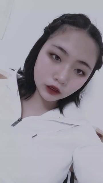 @いーず🥂