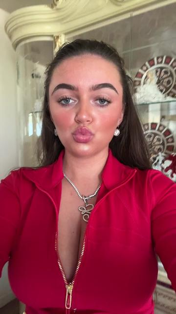 @𝓔𝓲𝓵𝓮𝓮𝓷 𝓬𝓪𝓼𝓮𝔂 👸🏽❤️