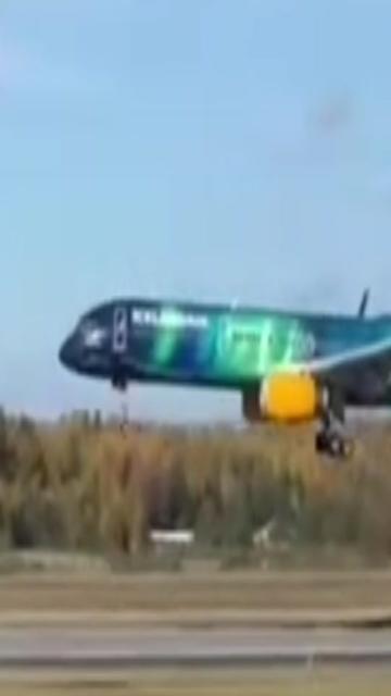 @𝔰𝔬𝔭𝔥✈️🏴