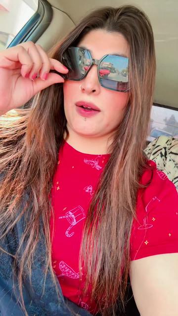 @عائشہ بٹ آفیشل