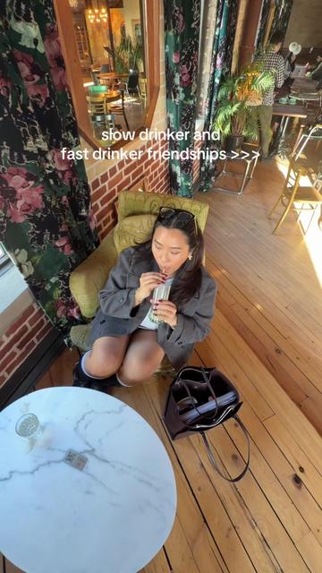 @JULIA QUYNH