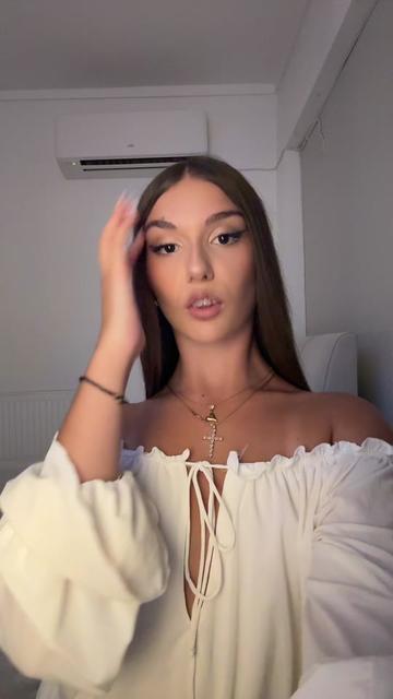 @Agapi_