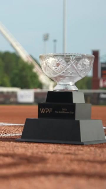 @Women&rsquo;s Professional Fastpitch