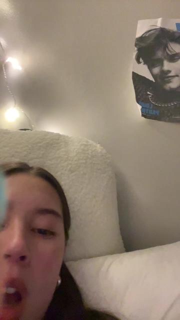 @crazyava2005