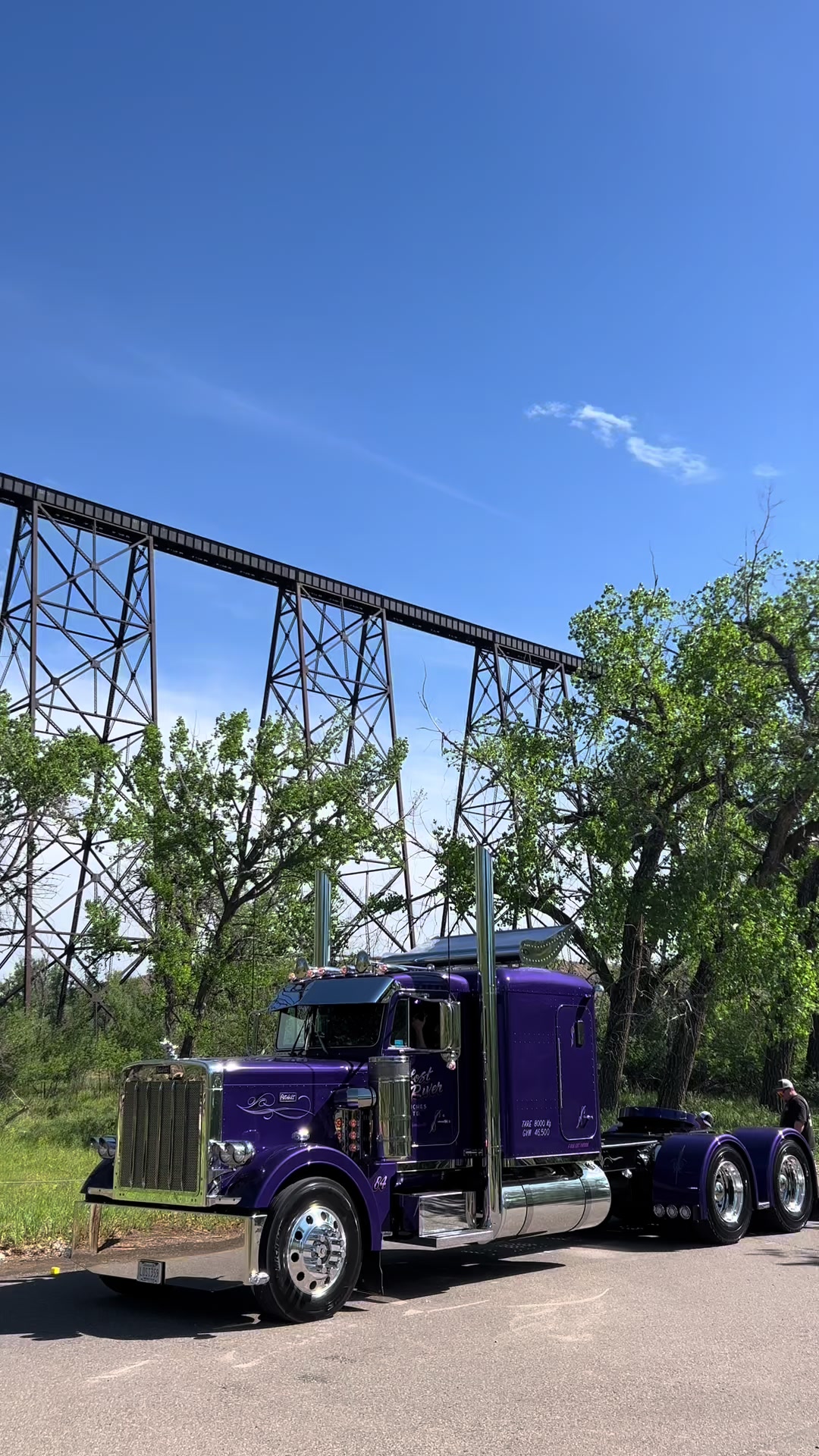 @403_BigRigs