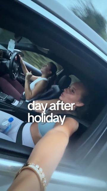@Ava May