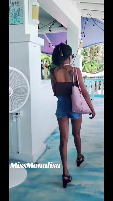 @MissMonalisa