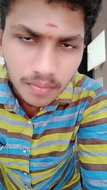 @Gowda gari abbaii. seshu tarak
