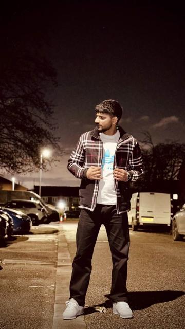 @♠️_RaJpuT_🦅🇬🇧