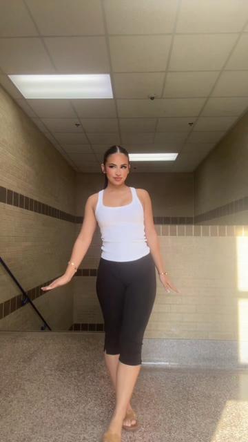 @𝘊𝘦𝘭𝘦𝘴𝘵𝘦