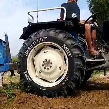 @tractor de shonki