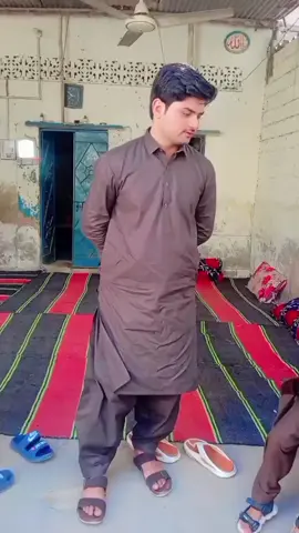 @Tahir Raz 👻