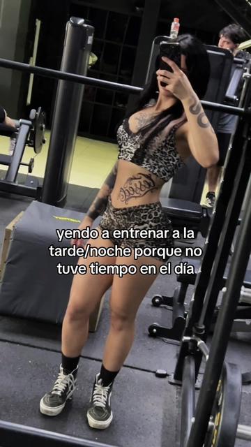 @urthickbaddie