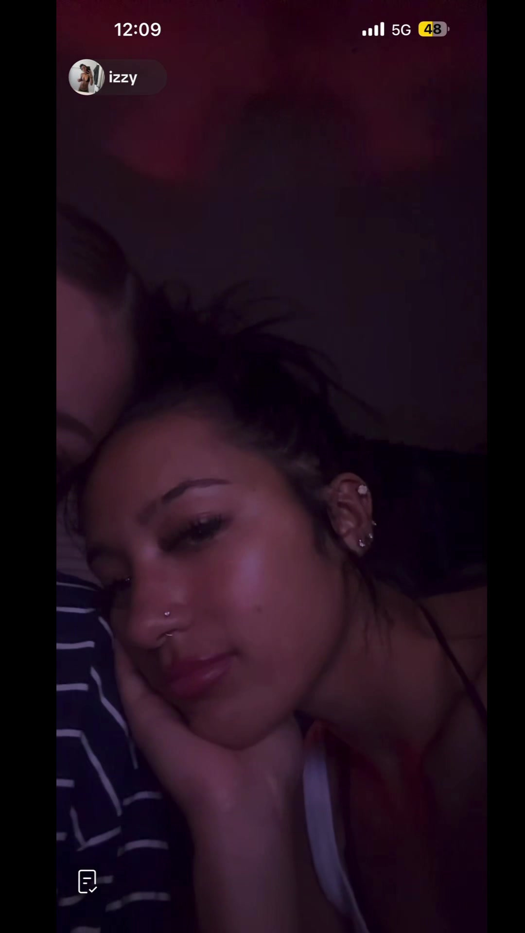 @izzyandalanna