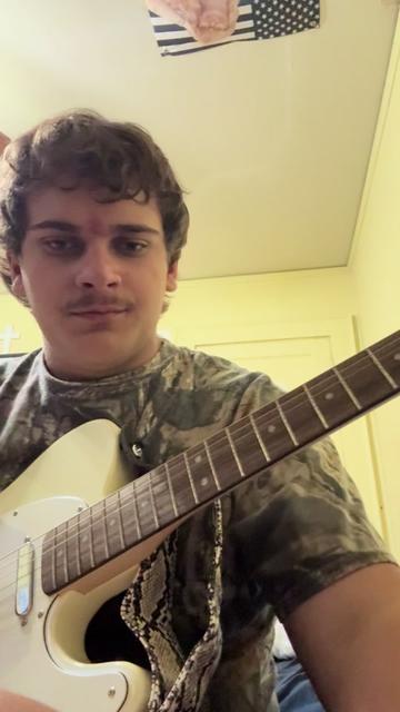 @CleeMetcalf_music