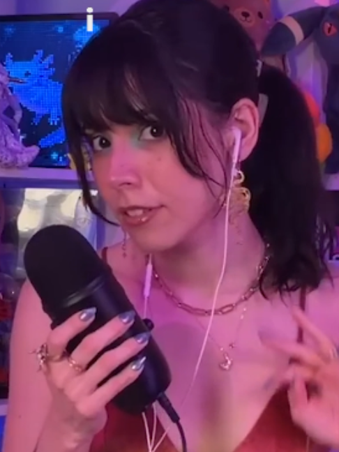 @Luna Bloom ASMR