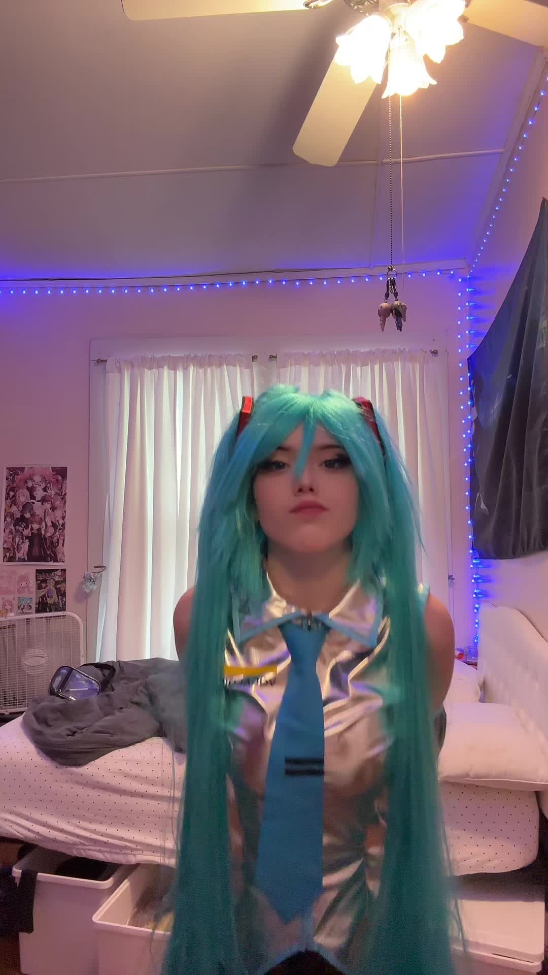 @becca