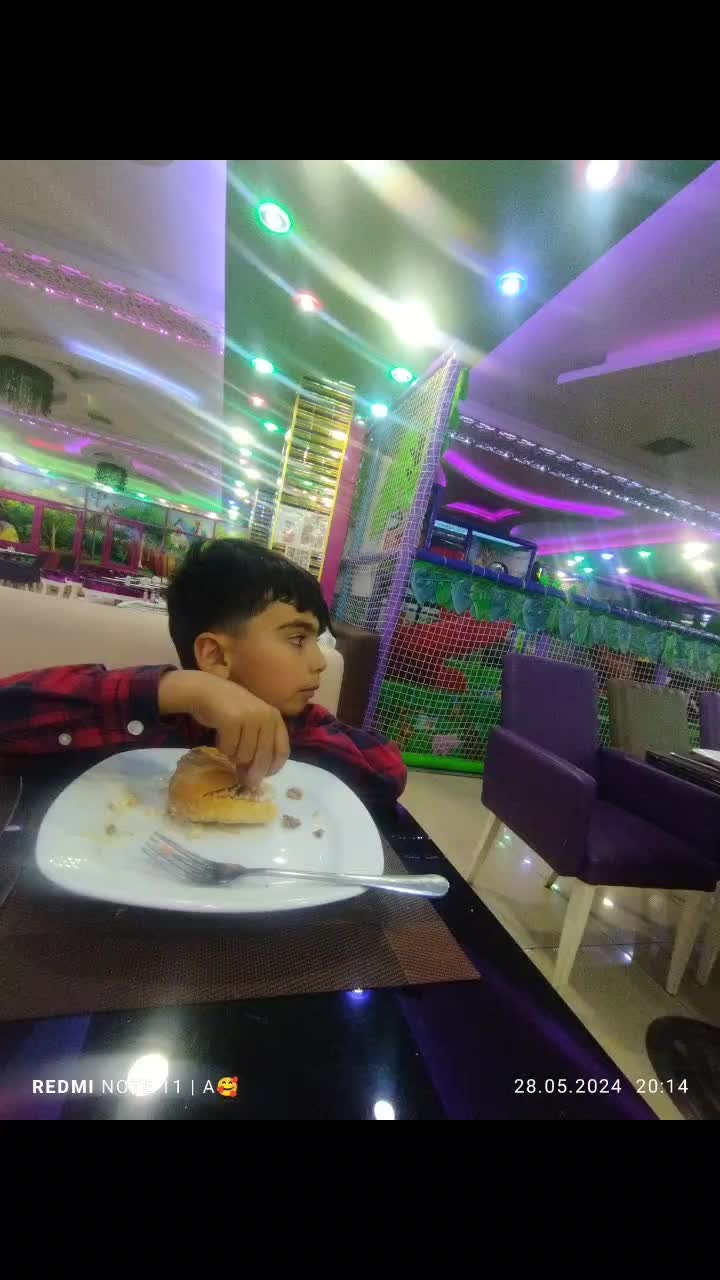 @...