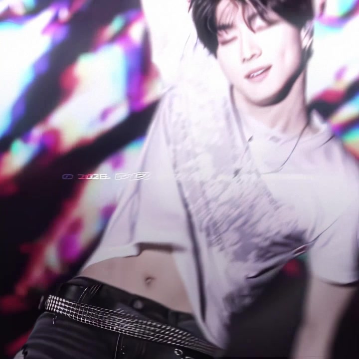 @tae ♛