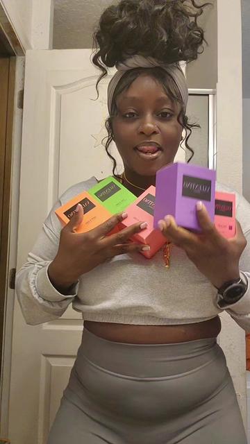 @Melaninbaddieinscrubs